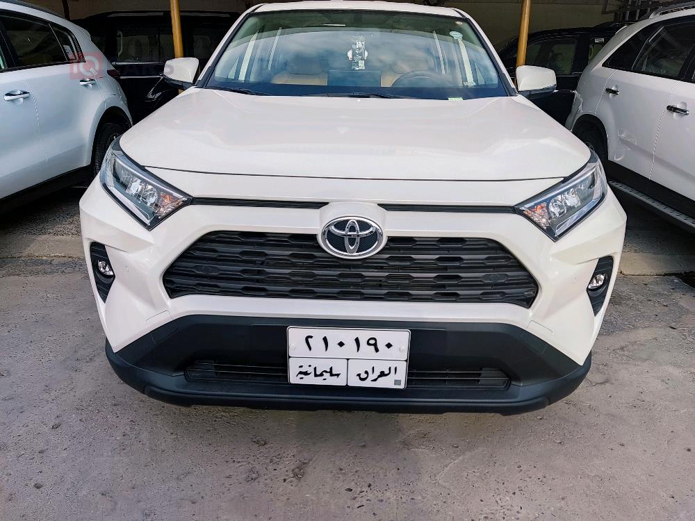 تويوتا راف 4